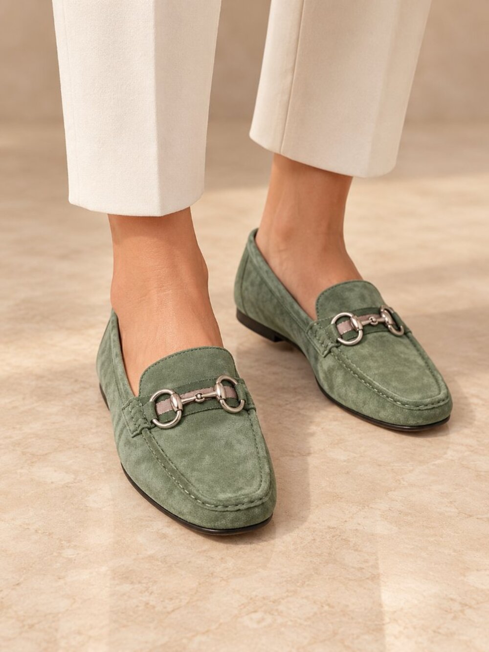 Gucci Suede Horsebit Loafers Women's SIZE 9.5 B Green